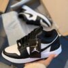 Jordan negro negro