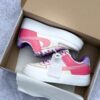 Blanco fucsia