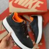 Negro naranja