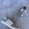 Tejido gris blanco