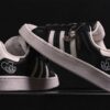 Negro blanco bordado premium A1811