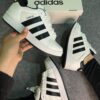 Blanco tira negra